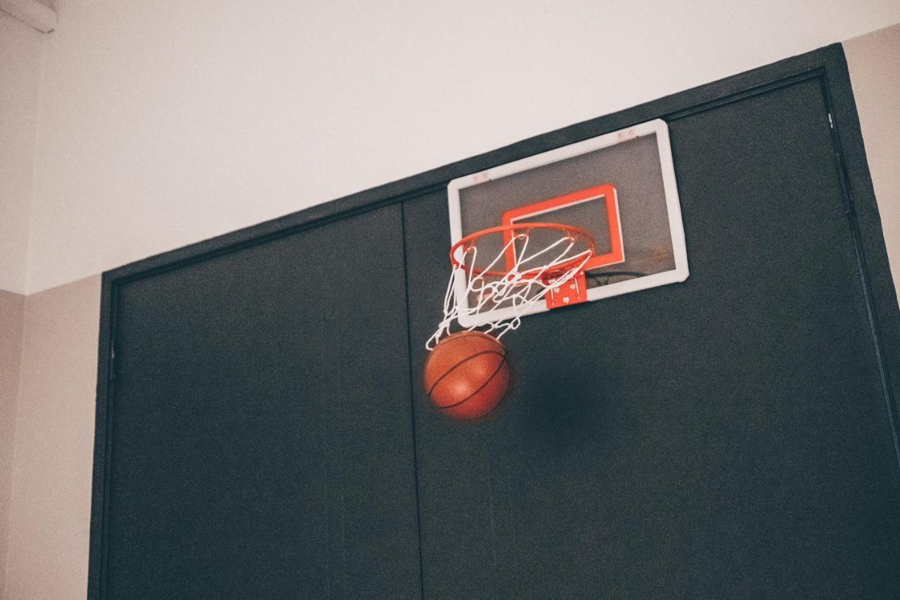 J Residence バンティング エクステリア 写真