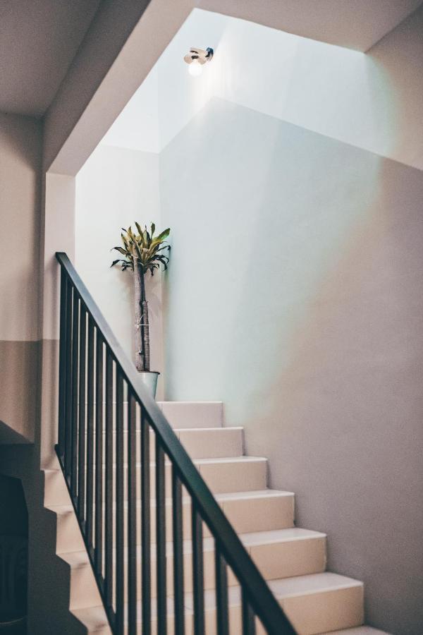 J Residence バンティング エクステリア 写真